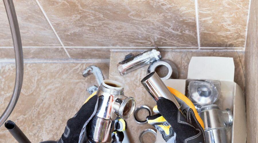 Professional gutter cleaning in Newport Coast, CA